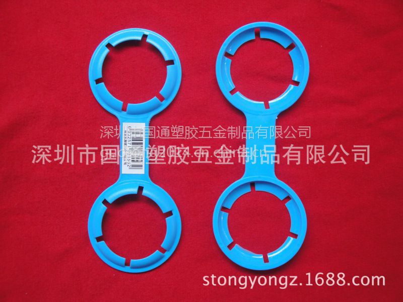 荣耀400配备了12GB内存和512GB存储