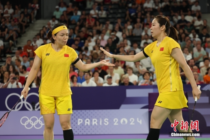 巴黎奥运进入第四日：中国混双夺冠，郑钦文晋