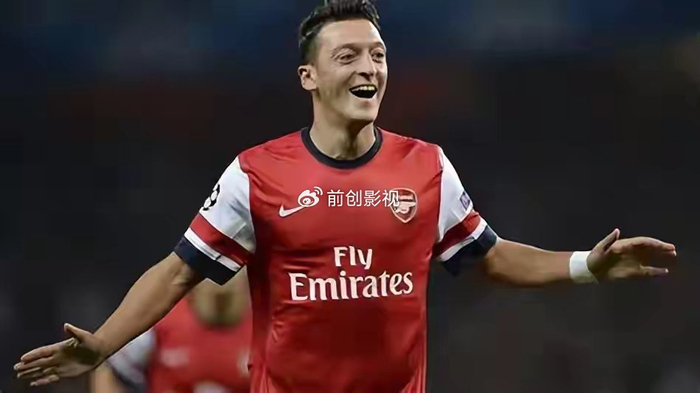 英超历史攻击型中场巅峰对决：德布劳内、兰帕