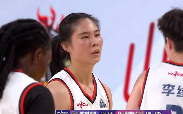 李缘逆袭成总决赛MVP 四川女篮客场夺冠掀数据争